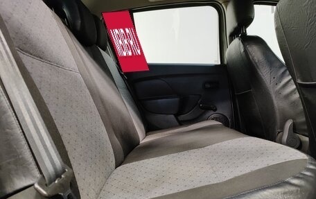 Renault Sandero II рестайлинг, 2015 год, 989 000 рублей, 13 фотография