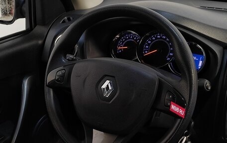 Renault Sandero II рестайлинг, 2015 год, 989 000 рублей, 11 фотография