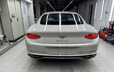 Bentley Continental GT III, 2019 год, 21 000 000 рублей, 5 фотография