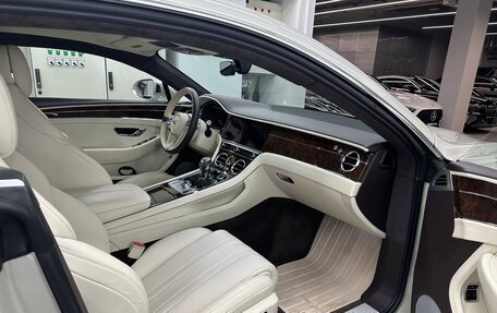 Bentley Continental GT III, 2019 год, 21 000 000 рублей, 8 фотография