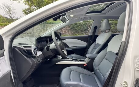Chevrolet Cruze II, 2022 год, 1 540 000 рублей, 6 фотография