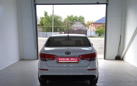 KIA Rio III рестайлинг, 2015 год, 650 000 рублей, 10 фотография