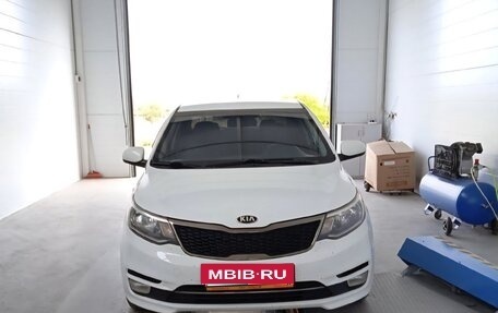 KIA Rio III рестайлинг, 2015 год, 650 000 рублей, 9 фотография