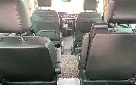 Volkswagen Multivan T6 рестайлинг, 2021 год, 6 400 000 рублей, 6 фотография