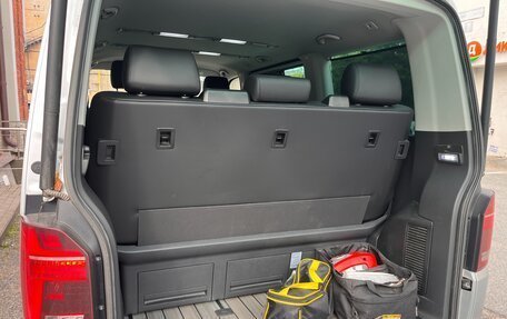 Volkswagen Multivan T6 рестайлинг, 2021 год, 6 400 000 рублей, 8 фотография