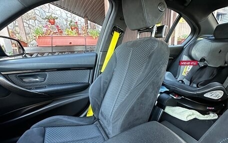 BMW 3 серия, 2018 год, 2 990 000 рублей, 14 фотография