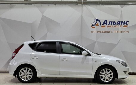 Hyundai i30 I, 2011 год, 620 000 рублей, 2 фотография