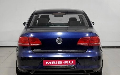 Volkswagen Passat B7, 2012 год, 880 000 рублей, 3 фотография