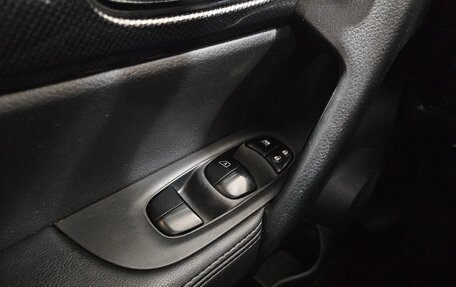 Nissan X-Trail, 2016 год, 1 800 000 рублей, 15 фотография