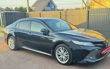 Toyota Camry, 2019 год, 2 680 000 рублей, 6 фотография