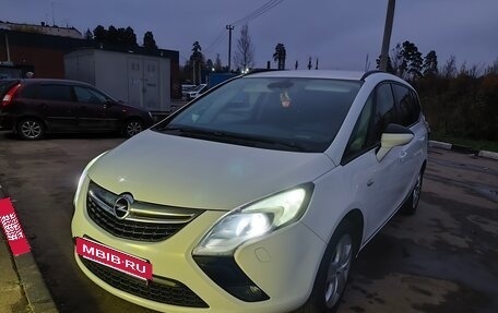 Opel Zafira C рестайлинг, 2013 год, 1 180 000 рублей, 5 фотография