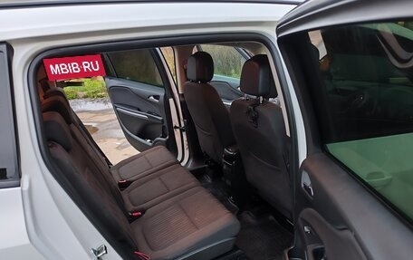 Opel Zafira C рестайлинг, 2013 год, 1 180 000 рублей, 13 фотография