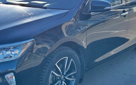 Toyota Camry, 2017 год, 2 250 000 рублей, 10 фотография