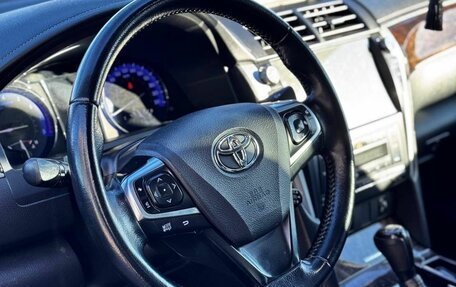 Toyota Camry, 2017 год, 2 250 000 рублей, 16 фотография