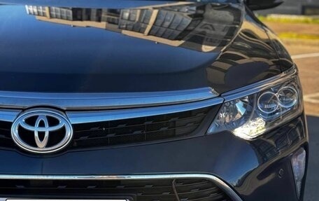 Toyota Camry, 2017 год, 2 250 000 рублей, 4 фотография