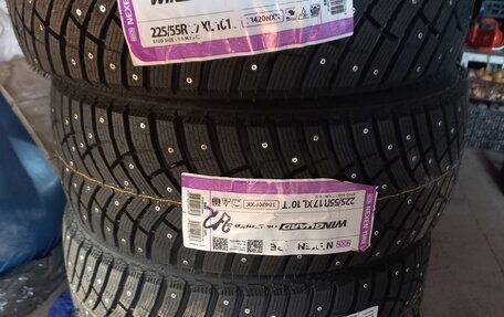 Toyota Camry, 2017 год, 2 250 000 рублей, 30 фотография