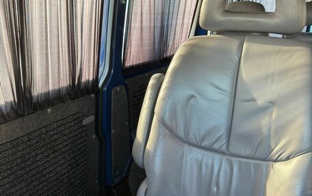 Volkswagen Transporter T5 рестайлинг, 2004 год, 750 000 рублей, 2 фотография