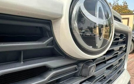 Toyota RAV4, 2021 год, 2 650 000 рублей, 5 фотография