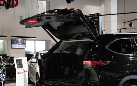 Toyota Highlander, 2025 год, 6 870 000 рублей, 8 фотография