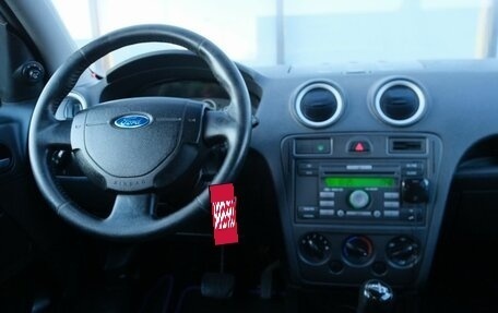 Ford Fusion I, 2006 год, 332 000 рублей, 10 фотография