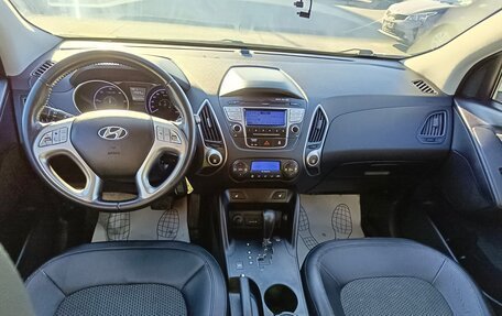 Hyundai ix35 I рестайлинг, 2011 год, 999 000 рублей, 13 фотография