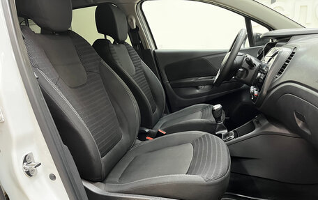 Renault Kaptur I рестайлинг, 2018 год, 1 310 000 рублей, 28 фотография