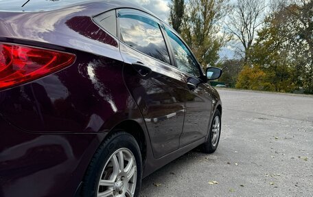 Hyundai Solaris II рестайлинг, 2012 год, 675 000 рублей, 11 фотография