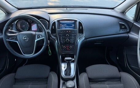 Opel Astra J, 2010 год, 700 000 рублей, 8 фотография