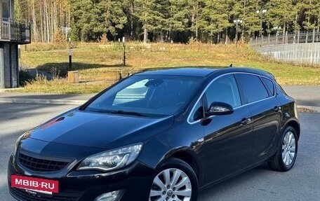 Opel Astra J, 2010 год, 700 000 рублей, 6 фотография