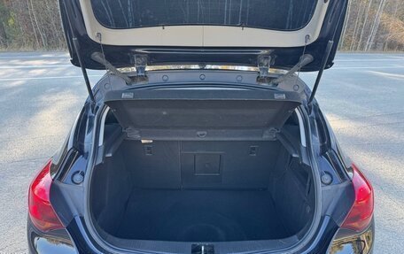 Opel Astra J, 2010 год, 700 000 рублей, 18 фотография