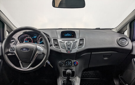 Ford Fiesta, 2015 год, 785 000 рублей, 13 фотография