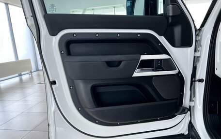 Land Rover Defender II, 2021 год, 5 420 000 рублей, 28 фотография