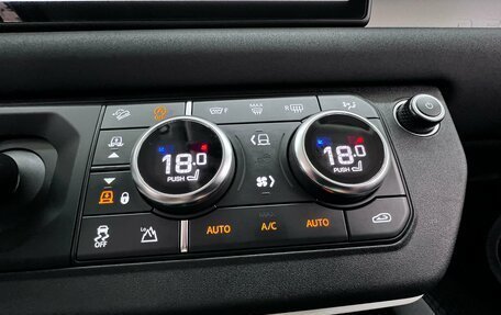 Land Rover Defender II, 2021 год, 5 420 000 рублей, 34 фотография