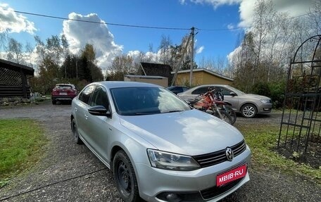 Volkswagen Jetta VI, 2013 год, 1 400 000 рублей, 1 фотография