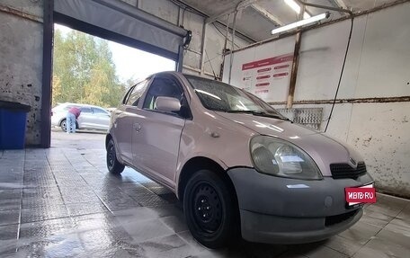 Toyota Vitz, 1999 год, 250 000 рублей, 1 фотография