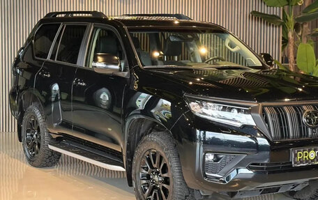 Toyota Land Cruiser Prado 150 рестайлинг 2, 2022 год, 6 546 000 рублей, 3 фотография