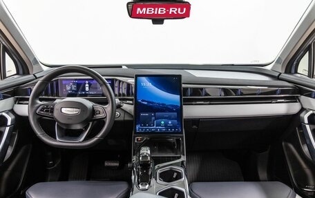 Geely Atlas, 2024 год, 3 378 000 рублей, 14 фотография