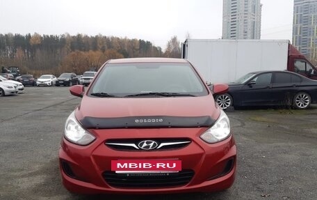 Hyundai Solaris II рестайлинг, 2011 год, 523 000 рублей, 2 фотография