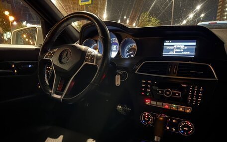 Mercedes-Benz C-Класс, 2012 год, 1 450 000 рублей, 4 фотография
