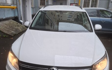 Volkswagen Tiguan I, 2013 год, 1 590 000 рублей, 2 фотография