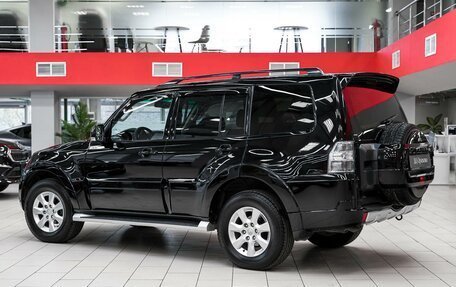 Mitsubishi Pajero IV, 2014 год, 2 049 000 рублей, 4 фотография