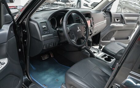 Mitsubishi Pajero IV, 2014 год, 2 049 000 рублей, 6 фотография