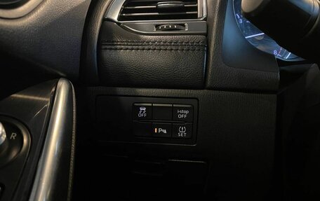 Mazda 6, 2017 год, 1 504 000 рублей, 33 фотография