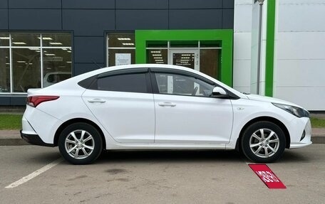 Hyundai Solaris II рестайлинг, 2021 год, 1 531 000 рублей, 4 фотография