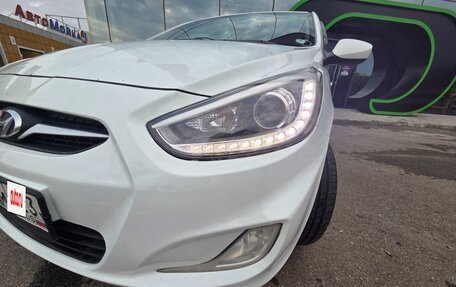 Hyundai Solaris II рестайлинг, 2013 год, 870 000 рублей, 10 фотография