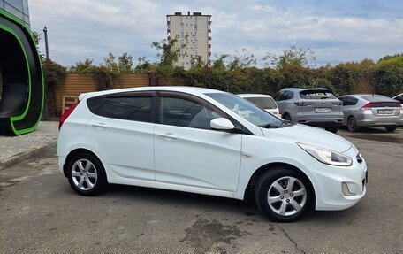 Hyundai Solaris II рестайлинг, 2013 год, 870 000 рублей, 9 фотография