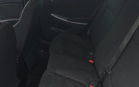 Hyundai Solaris II рестайлинг, 2013 год, 870 000 рублей, 4 фотография