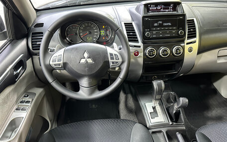 Mitsubishi Pajero Sport II рестайлинг, 2014 год, 1 749 000 рублей, 14 фотография