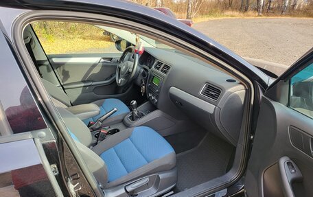 Volkswagen Jetta VI, 2013 год, 1 035 000 рублей, 6 фотография