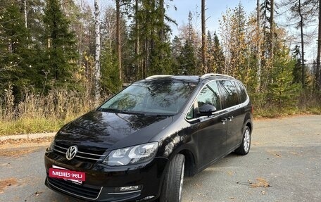Volkswagen Sharan II, 2011 год, 985 000 рублей, 5 фотография
